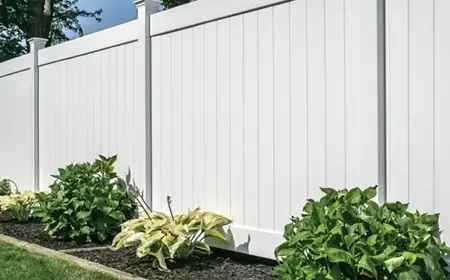 Fence & Gate Painting: Overspray Control and Perfect